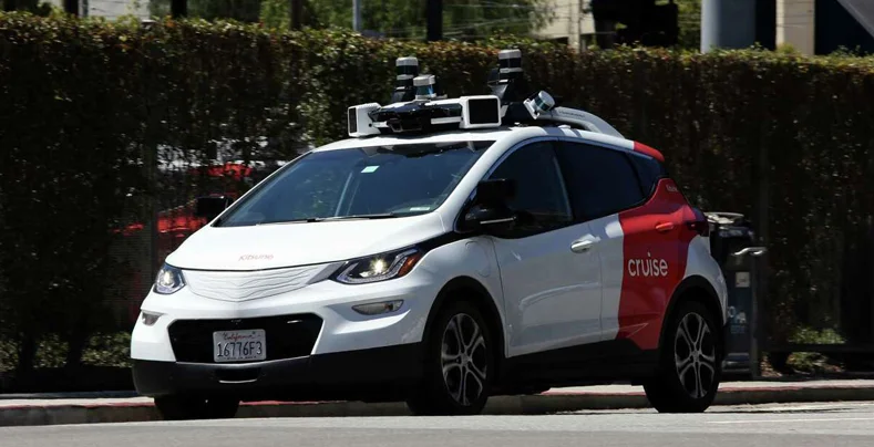 Driverless Taxis on Freeways?! What Could POSSIBLY Go Wrong?