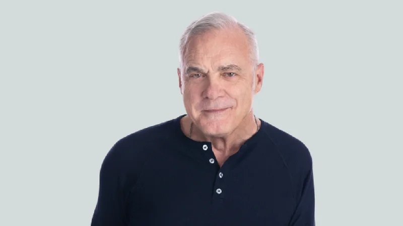 Mark Bertolini's Verizon Takeover: What's the Play?